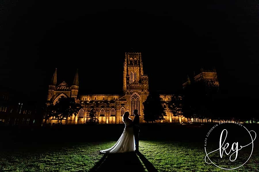 How to Choose Your Wedding Photographer